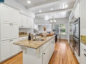 31 Tierra Verde Ct, Walnut Creek CA 94598