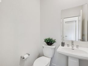 256 Plum Tree St, Livermore CA 94551