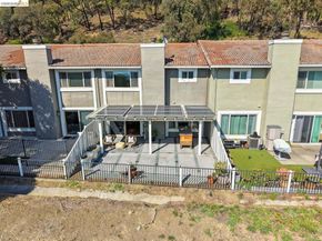 57 Thousand Oaks ST, Oakland CA 94605