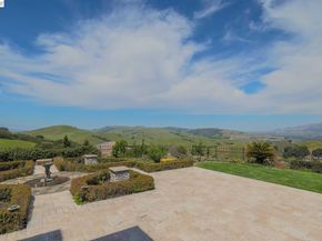 950 Winsford Ct, San Ramon CA 94583