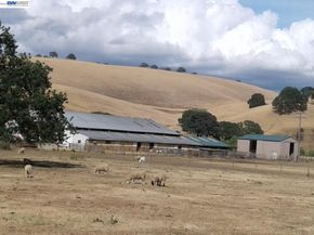 17101 Marsh Creek Rd, Clayton CA 94517