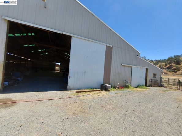 17101 Marsh Creek Rd, Clayton CA 94517