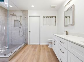 5828 Moraga Ave, Oakland CA 94611