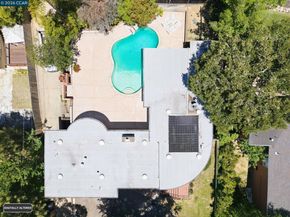 5828 Moraga Ave, Oakland CA 94611