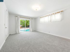 5828 Moraga Ave, Oakland CA 94611