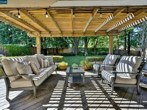900 Woodland Dr, San Ramon CA 94582