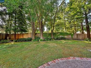 900 Woodland Dr, San Ramon CA 94582