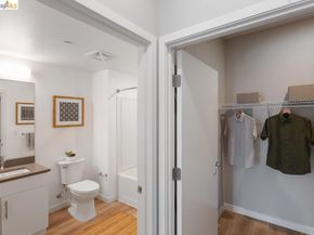260 Brooklyn Basin Way 475, Oakland CA 94606