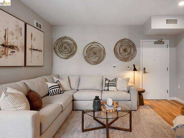 260 Brooklyn Basin Way 475, Oakland CA 94606
