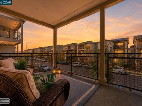 9732 Seawind Way, Newark CA 94560