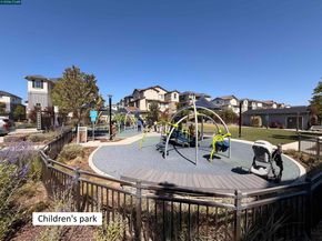 9732 Seawind Way, Newark CA 94560