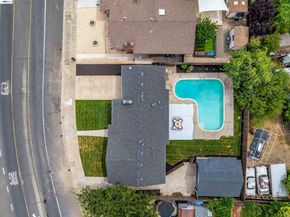 1121 N P St, Livermore CA 94551