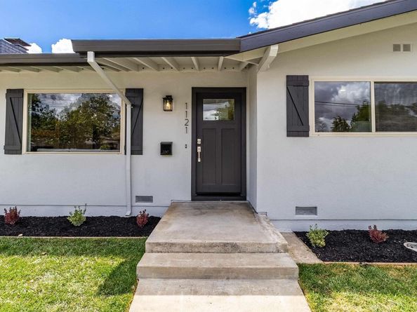 1121 N P St, Livermore CA 94551