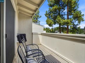 2420 Pleasant Hill Rd 1, Pleasant Hill CA 94523