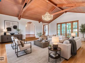 74 Yarrow Valley Ln, Orinda CA 94563