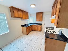1817 73Rd Ave, Oakland CA 94621