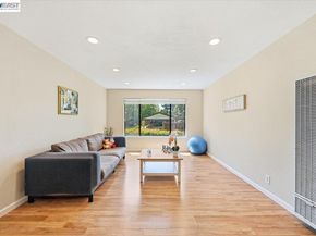 263 Famoso Plz, Union City CA 94587