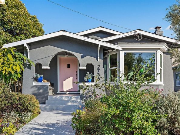 2736 Bartlett St, Oakland CA 94602