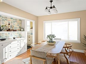 2736 Bartlett St, Oakland CA 94602