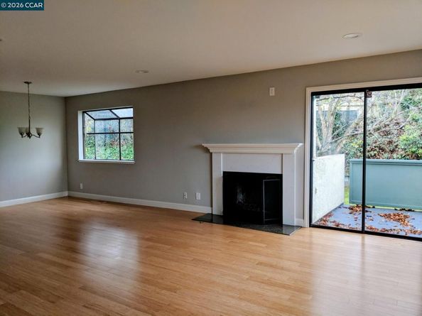 1739 Dalessi Dr, Pinole CA 94564