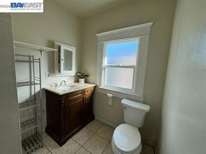 1436 52Nd Ave, Oakland CA 94601