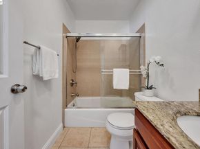 4471 Tulip Ave, Oakland CA 94619