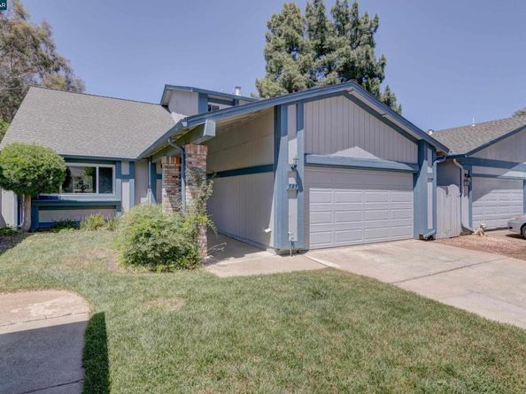 585 Mt Dell Dr, Clayton CA 94517