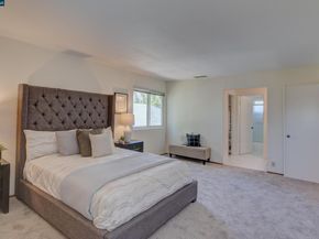 585 Mt Dell Dr, Clayton CA 94517