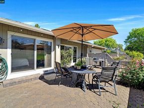 692 Silver Lake Dr, Danville CA 94526