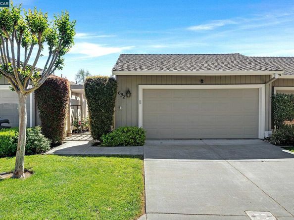 692 Silver Lake Dr, Danville CA 94526