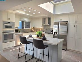 692 Silver Lake Dr, Danville CA 94526