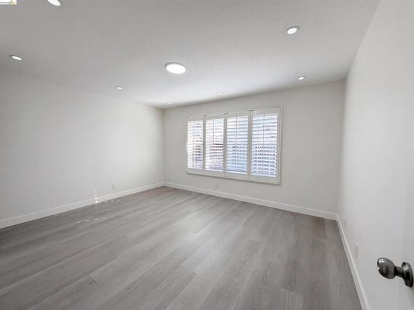 1564 S Wolfe RD, Sunnyvale CA 94087