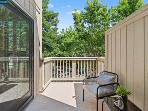 1827 Lamplight Court, Walnut Creek CA 94597