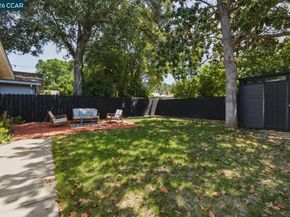634 Teresa St, Martinez CA 94553
