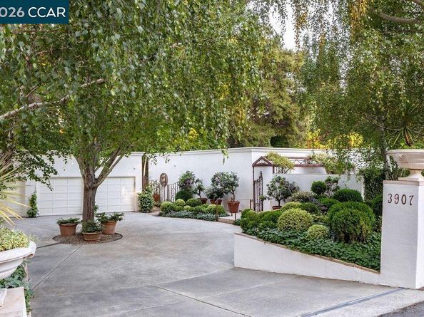 3907 Happy Valley Rd, Lafayette CA 94549