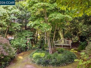 3907 Happy Valley Rd, Lafayette CA 94549