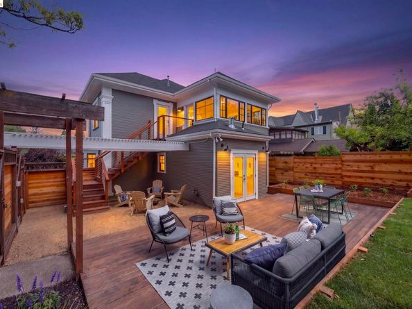 3800 Harrison Street, Oakland CA 94611