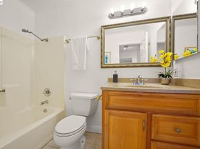 40300 Grimmer Blvd, Fremont CA 94538