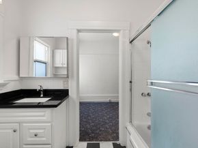6437 Telegraph Ave, Oakland CA 94609