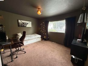 2963 62nd, Oakland CA 94605