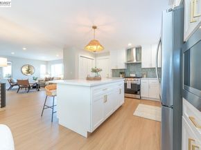 4339 Queensboro Way, Union City CA 94587