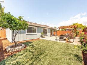 4339 Queensboro Way, Union City CA 94587
