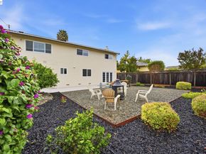 4142 Wakefield Loop, Fremont CA 94536