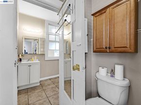 2226 13th Ave, Oakland CA 94606