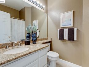 23158 Canyon Terrace Dr, Castro Valley CA 94552