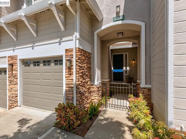 23158 Canyon Terrace Dr, Castro Valley CA 94552