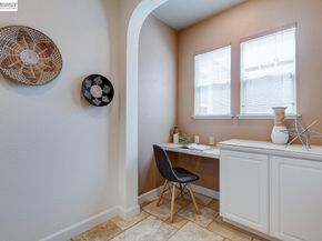 23158 Canyon Terrace Dr, Castro Valley CA 94552