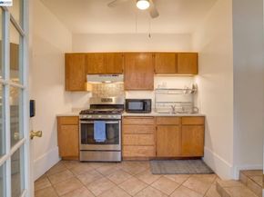 935 2nd Ave, Pinole CA 94564