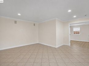 935 2nd Ave, Pinole CA 94564