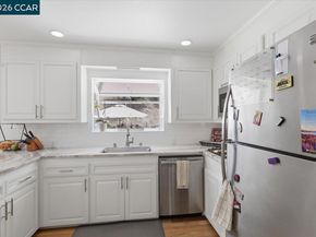 125 Elysian Fields Dr, Oakland CA 94605